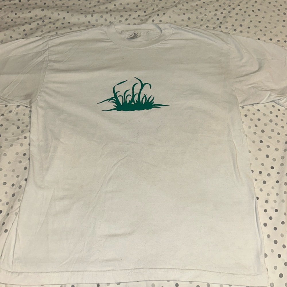 Grass t-shirt. Only used around 5 times, maybe less.